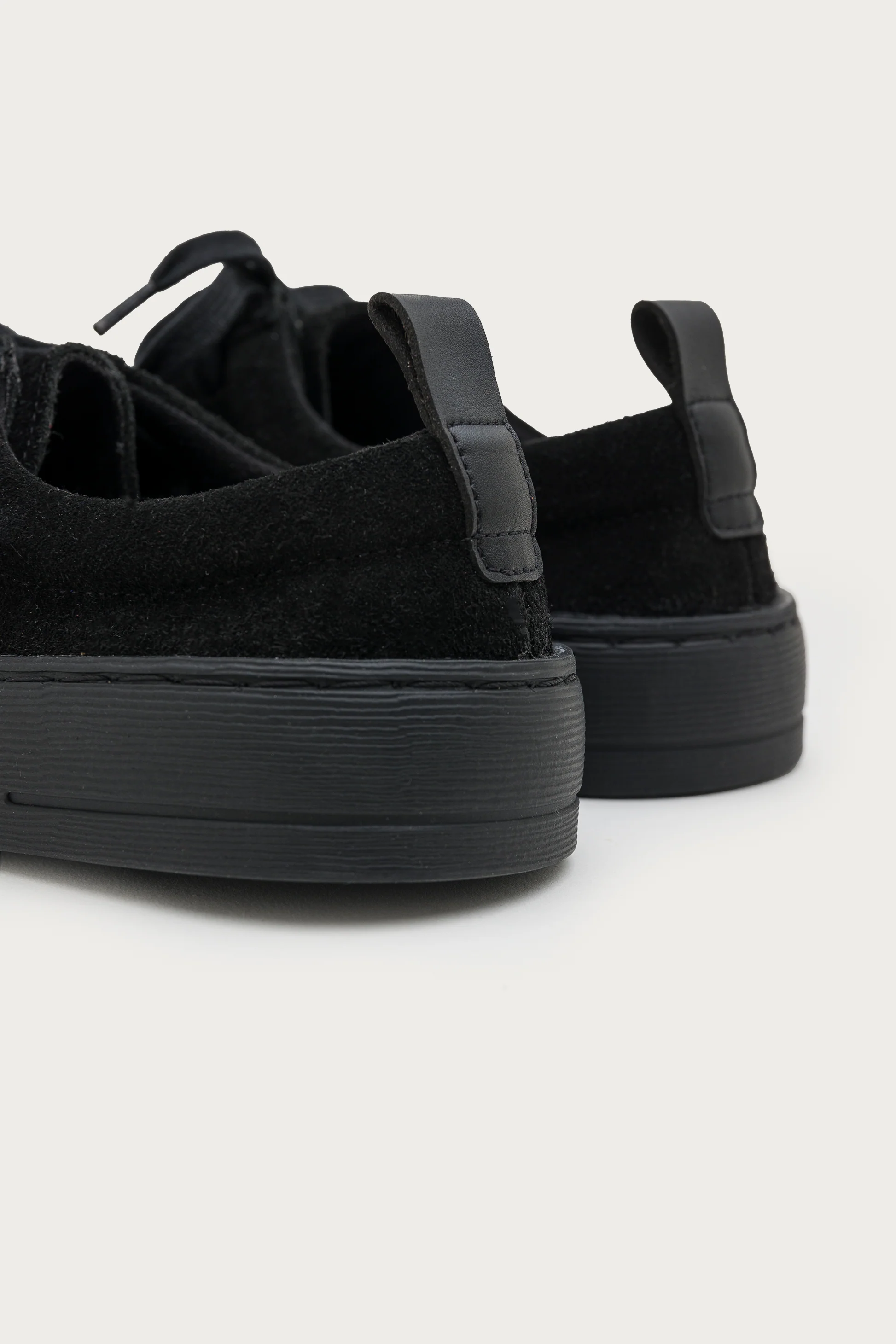 ARENI BLACK - Image 6
